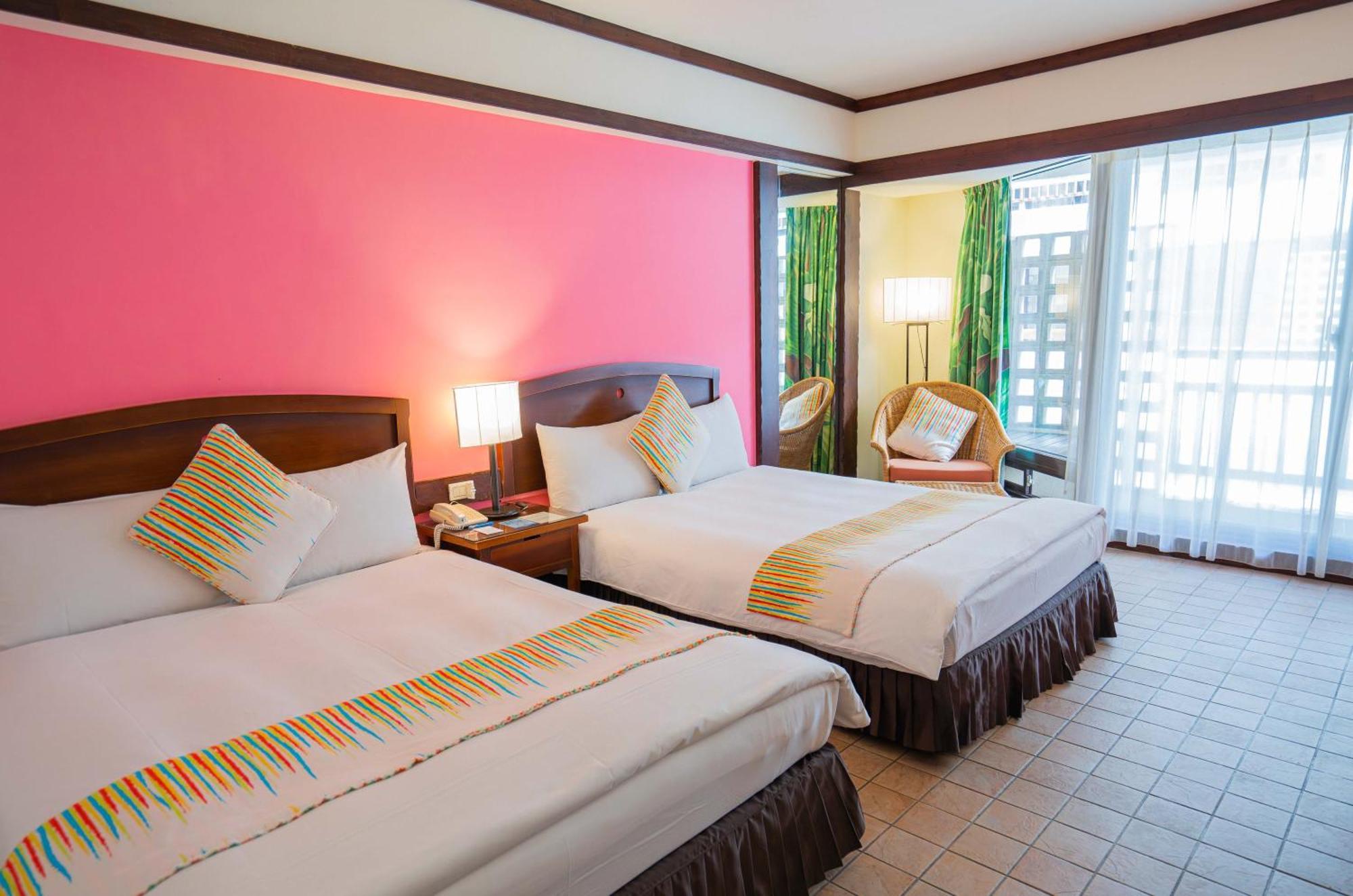Yoho Beach Resort Kenting Hengchun Exterior photo Deluxe Room
